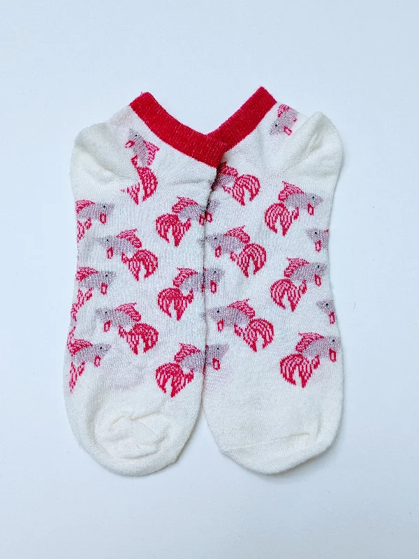 Fancy Fish Ankle Socks